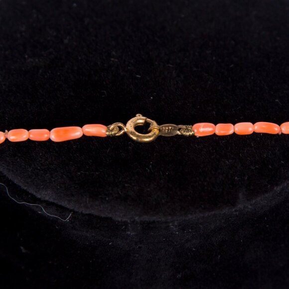 SOLD Vintage Angel Skin Coral Rice Style Beaded Necklace Carved Rose Pendant - Picture 4 of 10